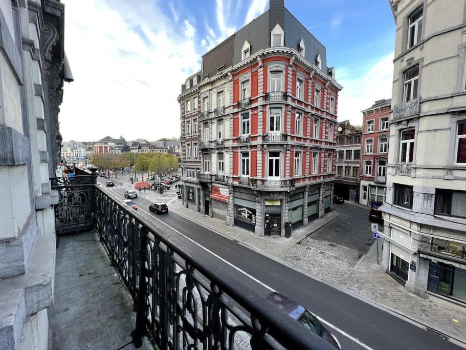 Le Jungle Loft - Place Saint Lambert, Hypercentre Льеж Экстерьер фото